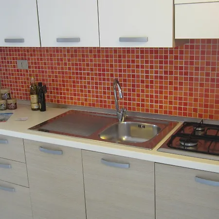 Baia Di Carlino Tourist *